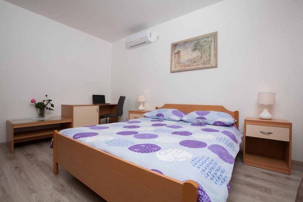 Apartment Pepi Lovran Cameră foto