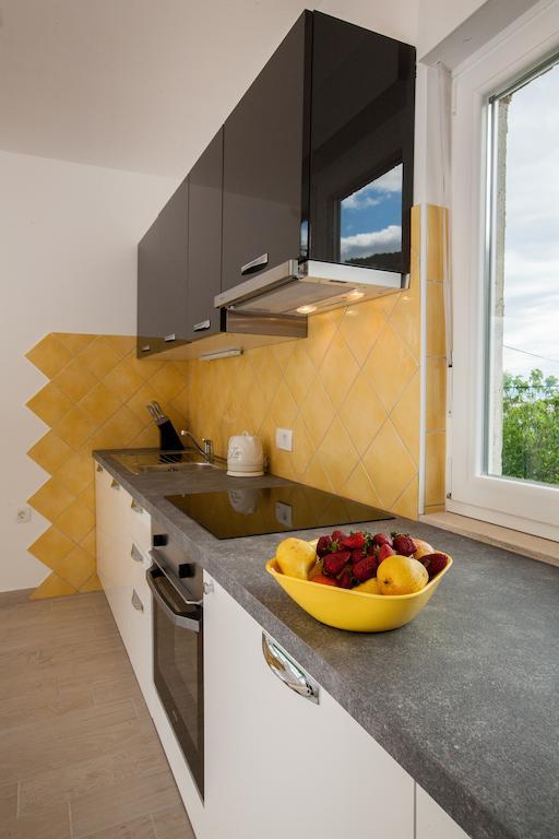Apartment Pepi Lovran Cameră foto