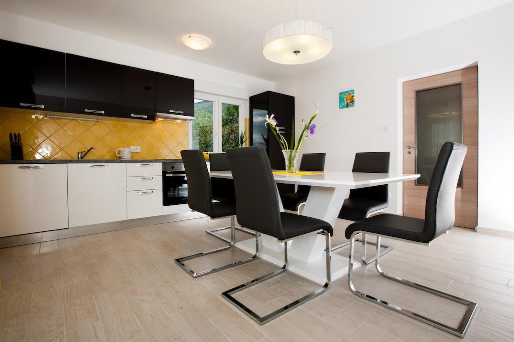 Apartment Pepi Lovran Cameră foto